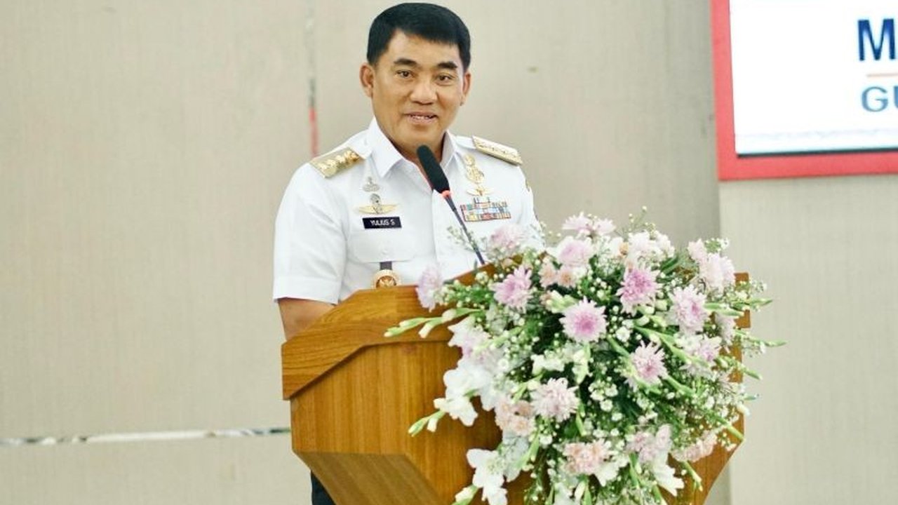 Gubernur Sulawesi Utara mengusulkan penyeragaman pakaian kepala daerah untuk menciptakan citra yang lebih rapi dan profesional, terinspirasi dari kebijakan serupa di Sulawesi Selatan.