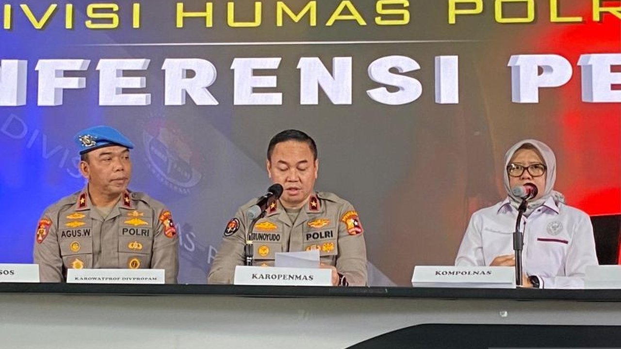 Komisi Kepolisian Nasional (Kompolnas) berkomitmen mengawal kasus dugaan asusila dan narkoba mantan Kapolres Ngada, AKBP Fajar Widyadharma, hingga tuntas melalui proses etik dan pidana.