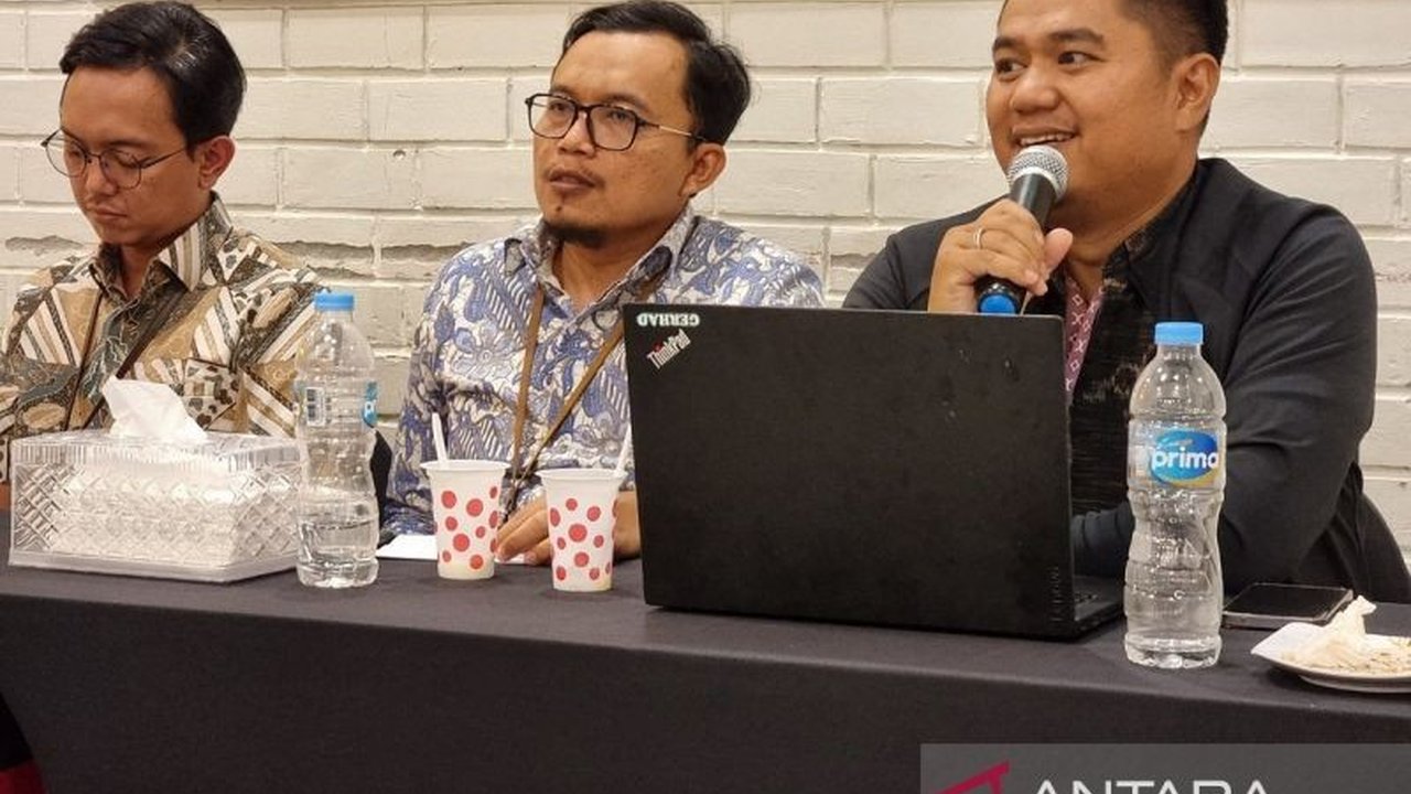 Bank Indonesia Papua Barat gencar sosialisasikan ciri uang asli untuk mencegah peredaran uang palsu dan memastikan kelancaran transaksi digital jelang Idul Fitri 1446 H.