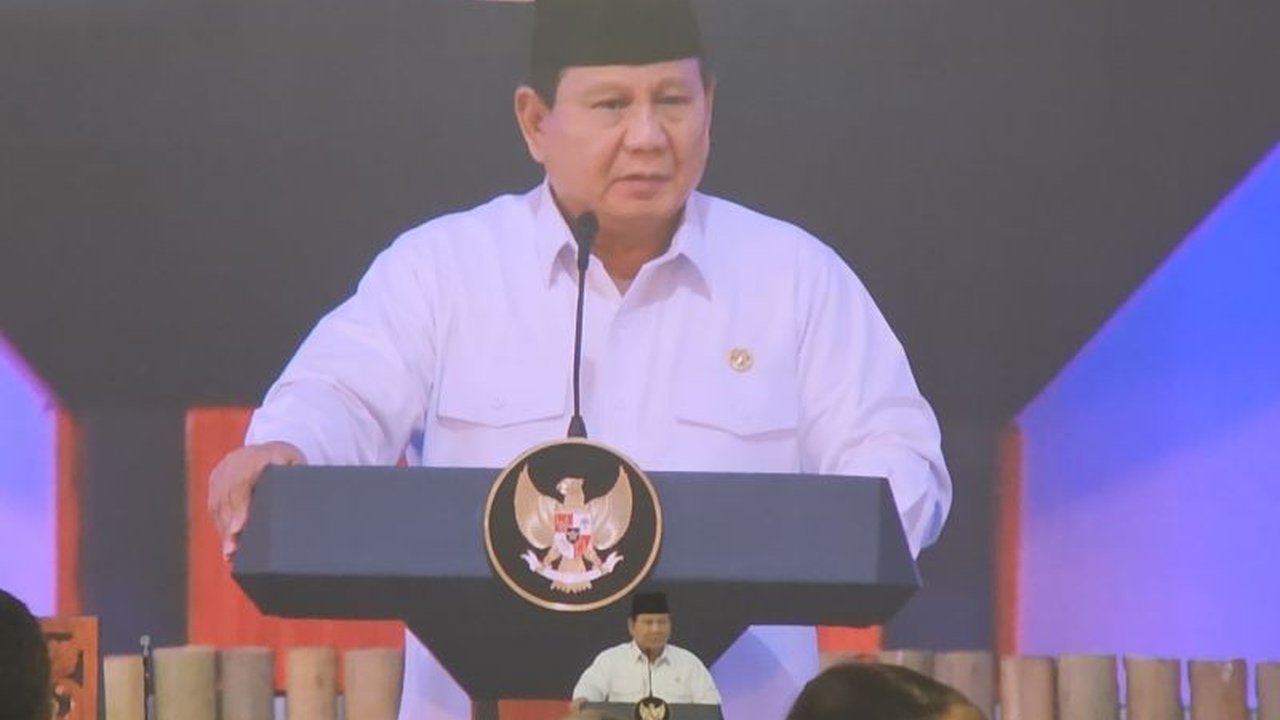 Prabowo Sebut Jaksa Agung Absen, Fokus Kejar Kasus: Pertemuan Rektor Bahas Isu Nasional dan Global