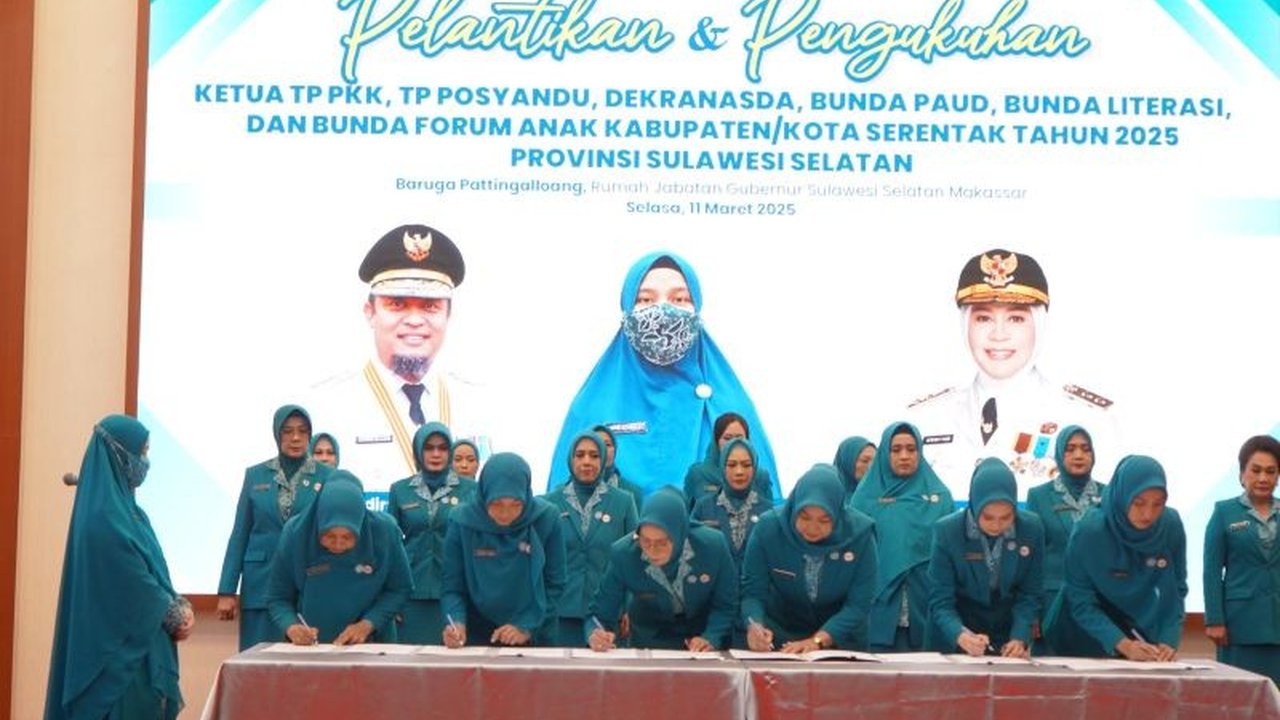 Gubernur Sulsel menekankan peran krusial PKK dalam mendukung program pemerintah daerah untuk meningkatkan kesejahteraan masyarakat Sulawesi Selatan,  mengingat kontribusi PKK dalam pemberdayaan keluarga dan UMKM.