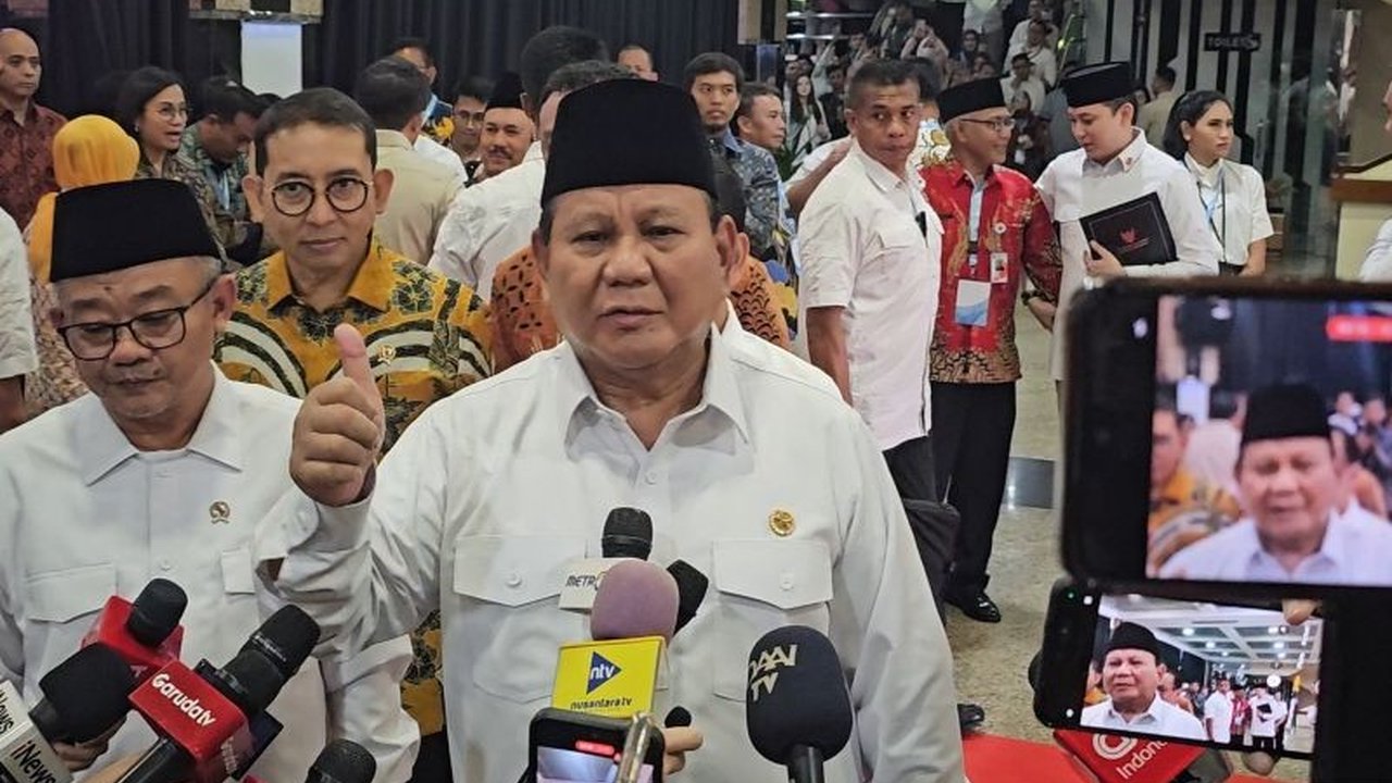 Presiden Prabowo Subianto memastikan pemerintah sedang mengurus pengangkatan CASN 2024, memberikan solusi atas penyesuaian jadwal yang sebelumnya menimbulkan keresahan.
