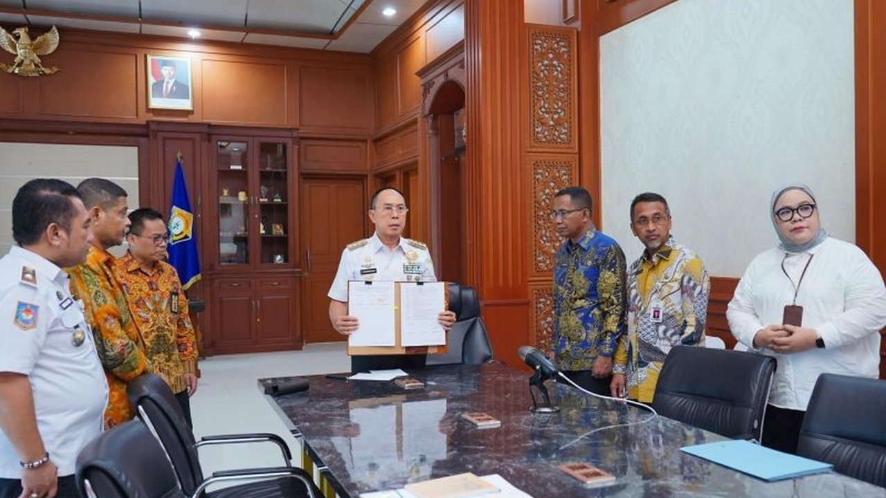 Kerjasama antara Kanwil DJP Sulselbartra dan 19 Pemda melalui penandatanganan MoU OP4D berhasil meningkatkan optimalisasi pemungutan pajak pusat dan daerah, mencapai total 48 Pemda dari 50 Pemda di wilayah tersebut.
