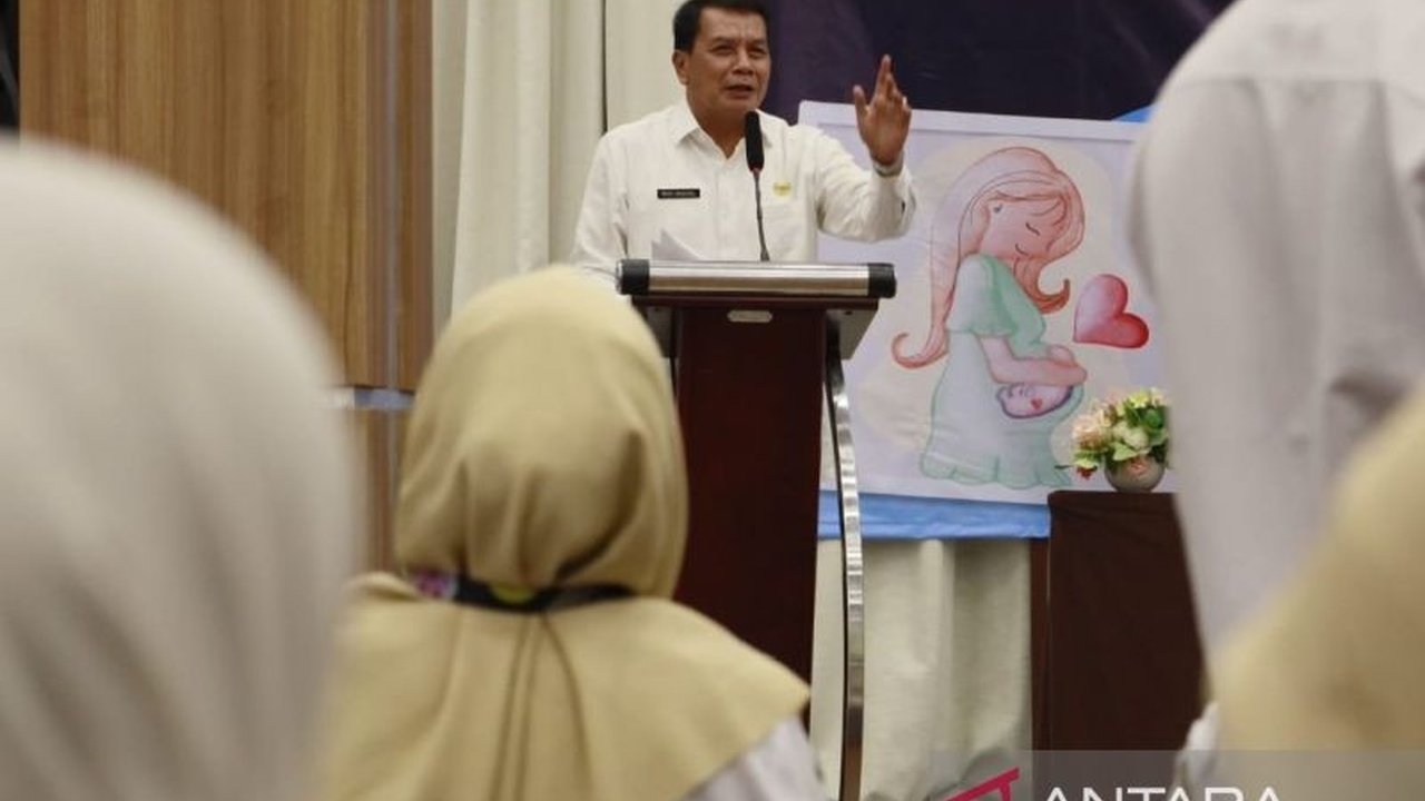 Bupati Tangerang berkomitmen menurunkan angka stunting dan TBC melalui program TUNAS dan peningkatan layanan kesehatan di posyandu, serta menekankan pentingnya kolaborasi semua pihak.