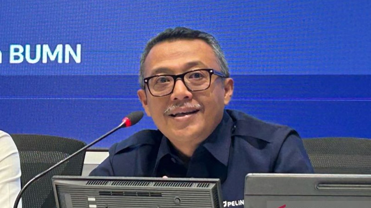 Pelindo menyiapkan Pelabuhan Bojonegara di Banten sebagai solusi untuk mengurai kepadatan arus mudik Lebaran 2025 di Pelabuhan Merak, dengan fasilitas untuk kendaraan pribadi yang siap beroperasi sebelum 20 Maret 2025.