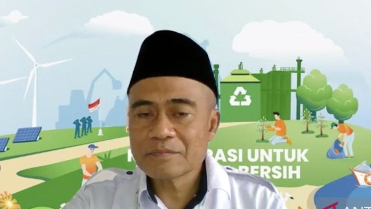 KLH Tekankan Peran Pengepul dalam Keberlanjutan Bank Sampah