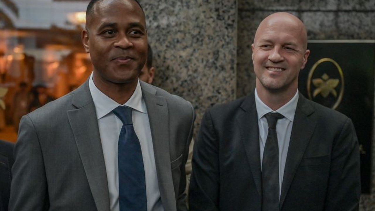 Timnas Indonesia akan berkumpul di Sydney pada 16 Maret untuk menghadapi Australia dan Bahrain dalam kualifikasi Piala Dunia 2026, dengan target empat poin untuk mengamankan peluang lolos.