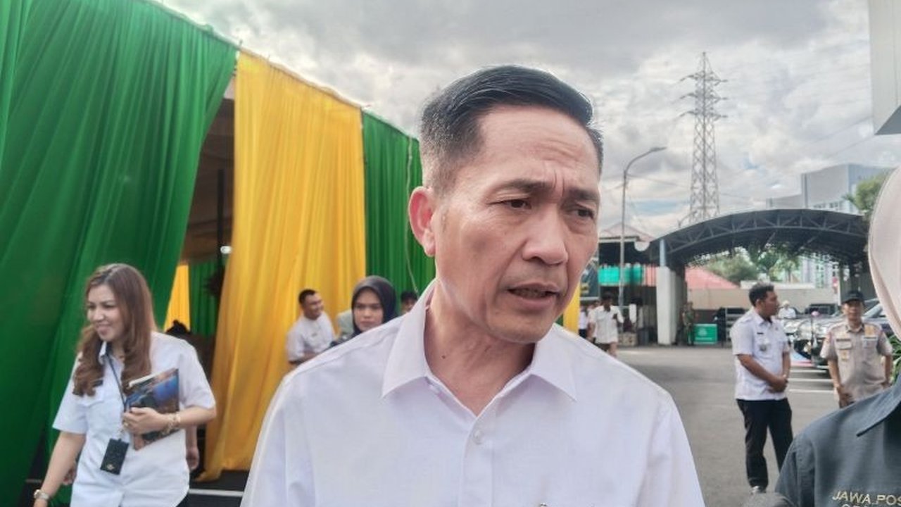 Pemerintah Kota Palembang meminta warga mewaspadai cuaca ekstrem dan potensi banjir yang diprediksi terjadi hingga 18 Maret 2025, seiring dengan puncak pasang air laut.