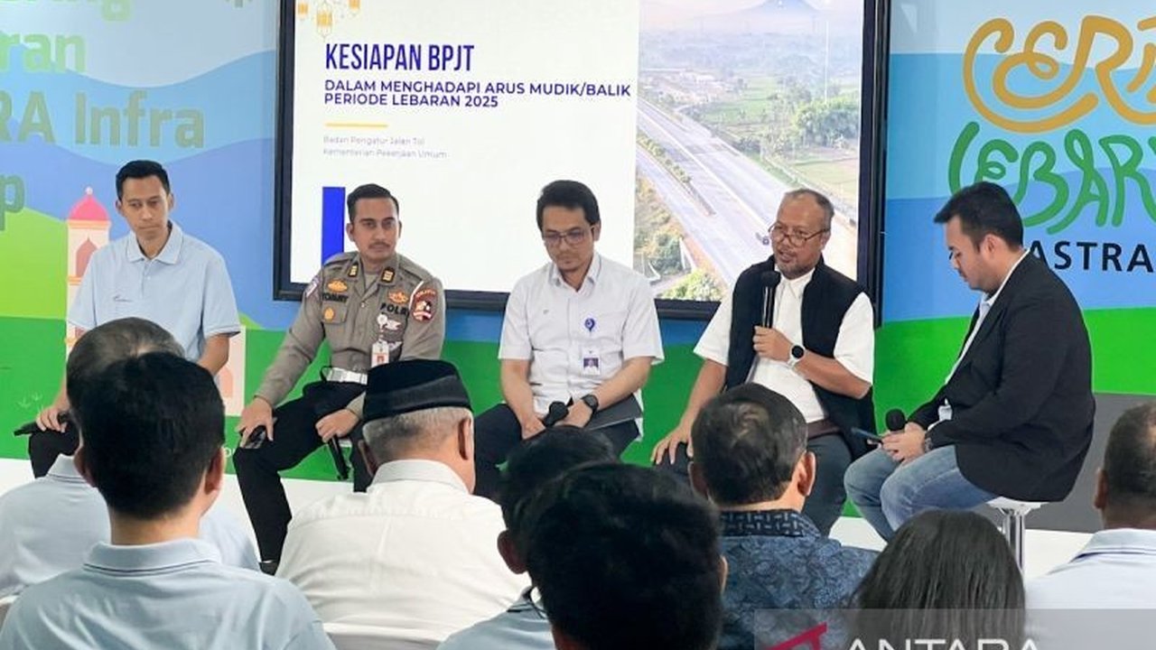 Astra Infra menambah lajur di ruas tol Cipali dan Tangerang-Merak untuk memastikan kelancaran arus mudik dan balik Lebaran 2025, serta meningkatkan kualitas jalan guna kenyamanan pemudik.