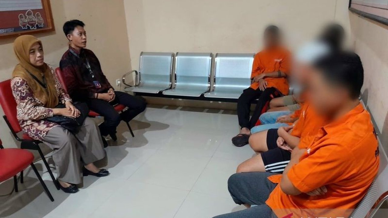 Kemenag Kabupaten Minahasa Tenggara memberikan pembinaan rohani kepada warga binaan lapas, menekankan hikmah di balik ujian dan pentingnya pertobatan.