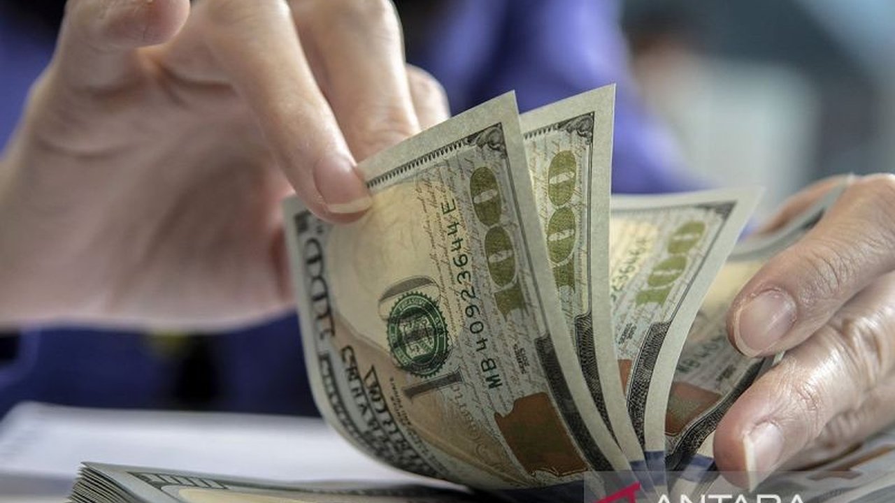 Rupiah Menguat, Tembus Rp16.391 per Dolar AS