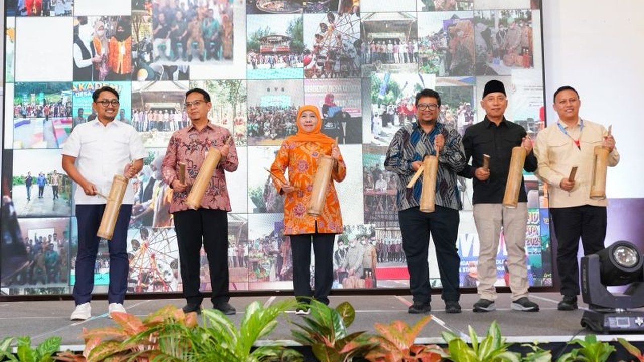 Gubernur Khofifah Indar Parawansa memuji program Penguatan Desa Produktif Berbasis BUMDesa oleh KIP Foundation dan Sampoerna, yang bertujuan meningkatkan ketahanan pangan dan ekonomi desa di Jawa Timur.