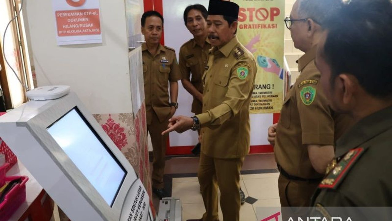 Wakil Bupati Penajam Paser Utara, Abdul Waris Muin, melakukan sidak mendadak untuk memastikan kualitas pelayanan publik dan kedisiplinan ASN, termasuk di fasilitas kesehatan.