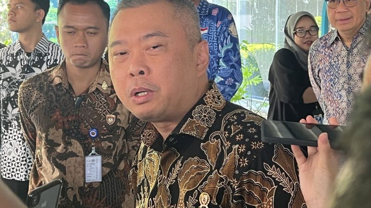 Menhub berencana membuka fasilitas pemeliharaan pesawat di Bandara Kertajati, Majalengka, Jawa Barat, bekerja sama dengan GMF AeroAsia, sebagai upaya meningkatkan aktivitas bandara yang saat ini masih sepi.