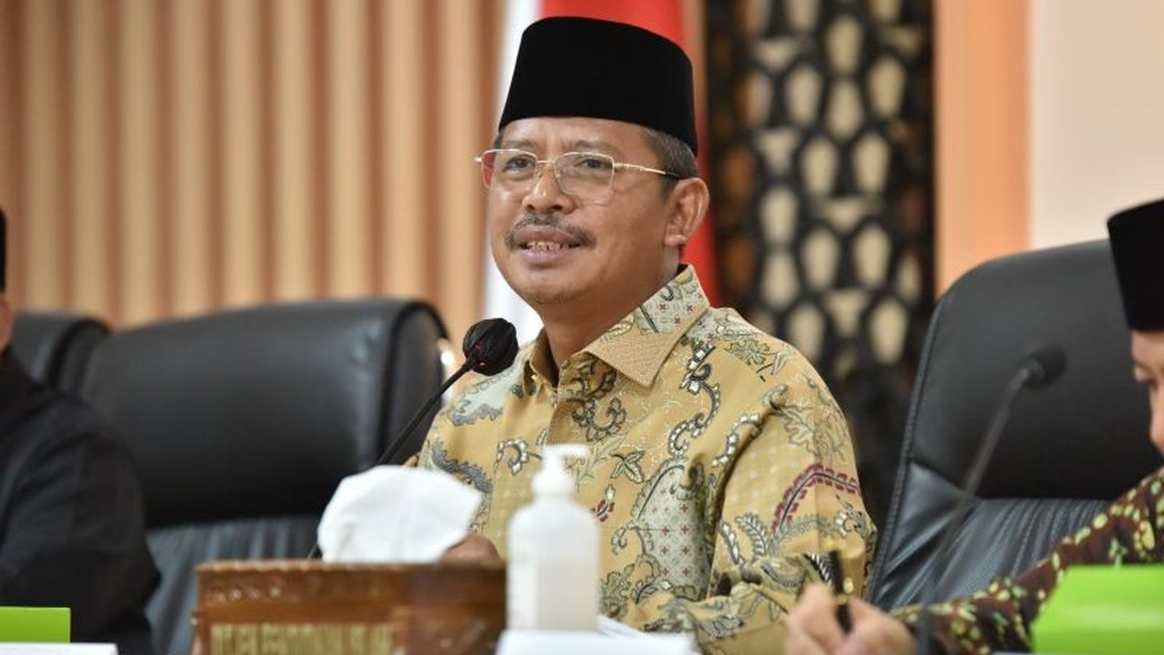 Kementerian Agama memastikan pencairan tunjangan profesi guru (TPG) madrasah periode Januari-Februari 2025 senilai Rp2 triliun sebelum Lebaran, dengan rincian besaran tunjangan bagi guru PNS dan non-ASN.