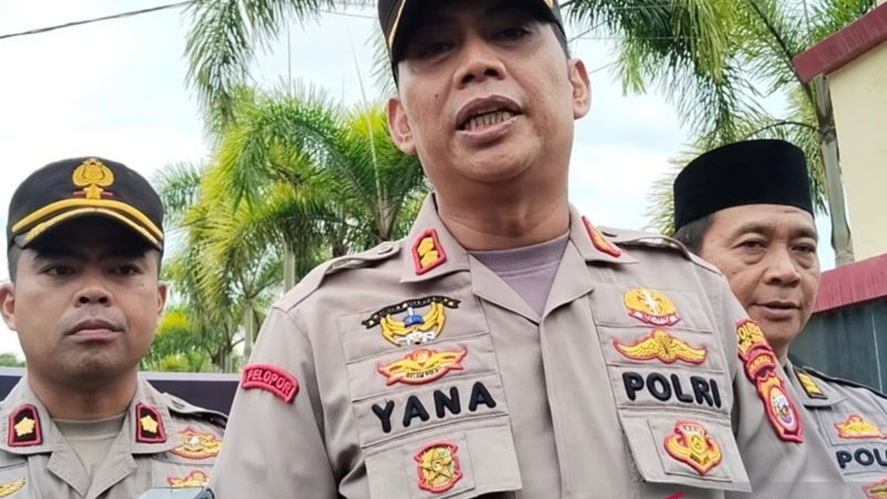 Jelang Lebaran 2025, Polres Mukomuko, Bengkulu, membuka layanan penitipan kendaraan gratis bagi pemudik untuk memastikan keamanan kendaraan selama ditinggal mudik.