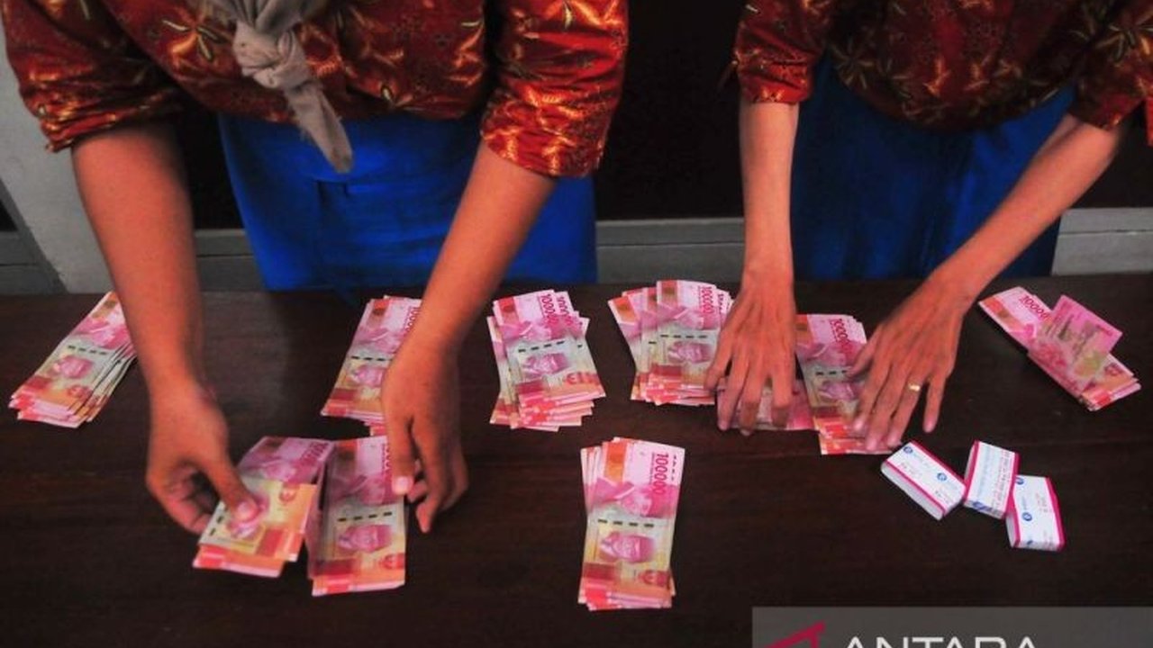 Direktur Utama Easycash, Nucky Poedjiardjo, membagikan tips jitu mengelola THR agar keuangan Anda tetap sehat dan terencana untuk masa depan yang lebih baik.