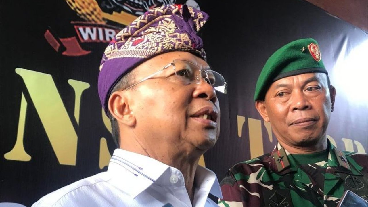 Gubernur Bali, Wayan Koster, berkolaborasi dengan 700 Babinsa TNI AD memetakan kebutuhan air bersih masyarakat Bali guna mengatasi permasalahan kekurangan air dan kerusakan lingkungan.