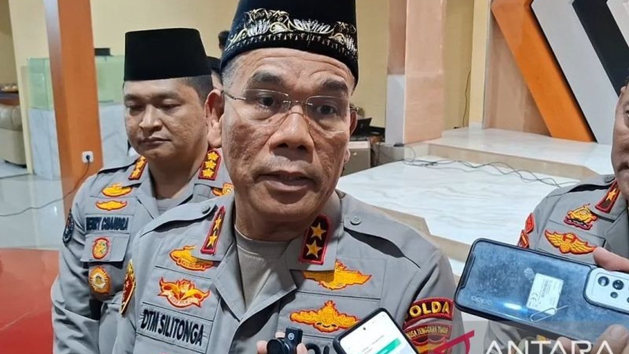 Kapolda NTT Irjen Pol Daniel Silitonga buka suara terkait kritikan masyarakat atas kasus mantan Kapolres Ngada dan menyatakan akan memperketat pengawasan terhadap jajarannya.
