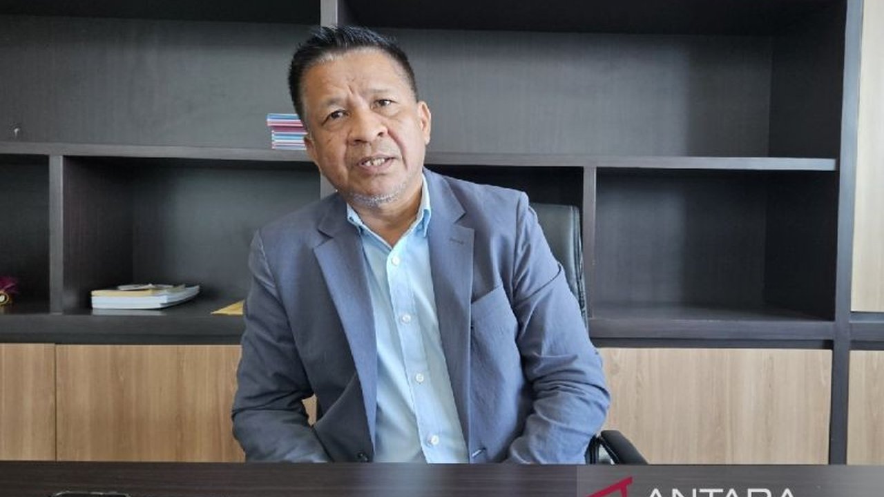 Asosiasi Pengusaha Indonesia (Apindo) Papua memastikan pembayaran THR buruh akan tepat waktu sesuai aturan pemerintah, sementara Pemprov Papua membuka posko pengaduan untuk memastikan hak pekerja terpenuhi.