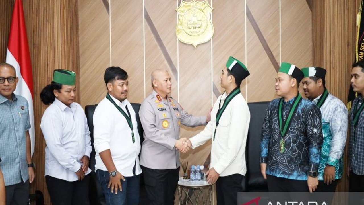 Polda Kalsel dan HMI Kalsel berkomitmen membangun sinergi positif untuk menciptakan situasi keamanan dan ketertiban masyarakat yang kondusif di Kalimantan Selatan.