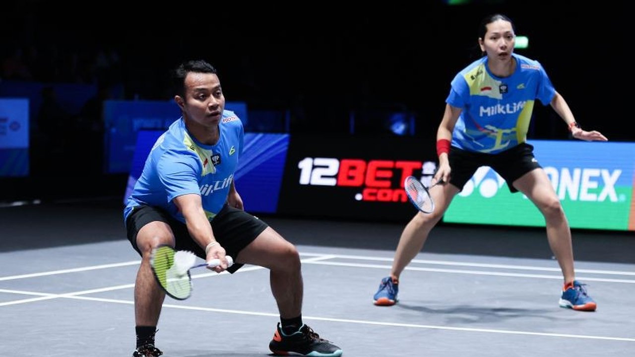 Ganda campuran Indonesia, Rehan/Gloria, gagal melaju ke semifinal All England 2025 setelah kalah di perempat final, namun Indonesia masih memiliki tiga wakil lainnya yang berjuang.
