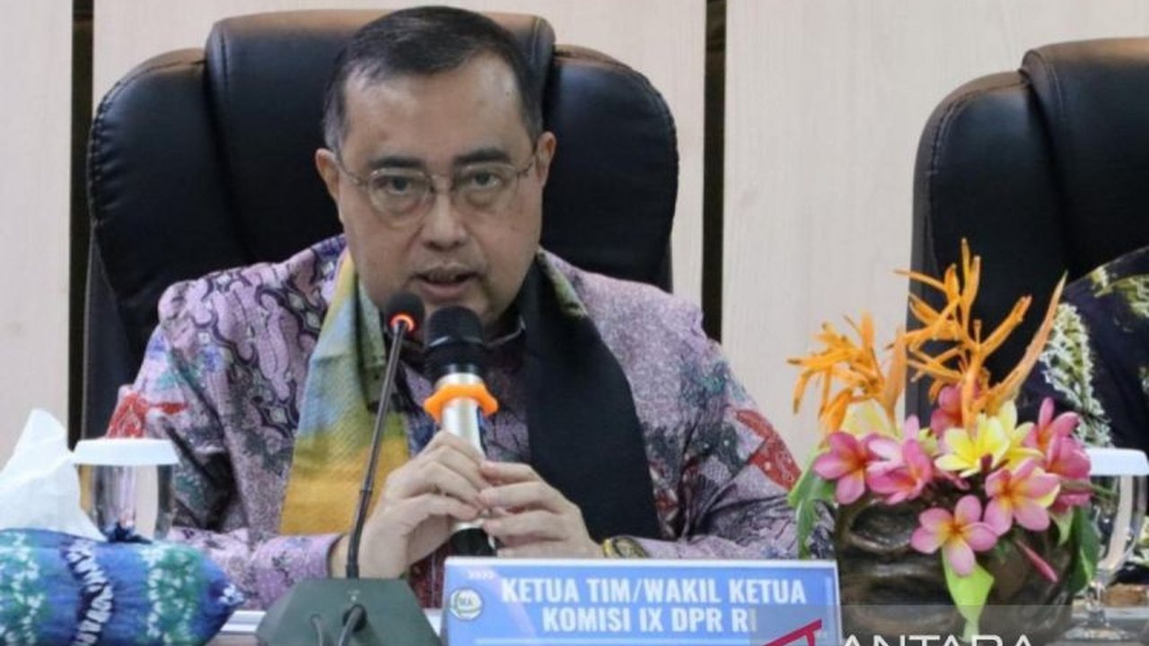 DPR Desak Pemerintah Batasi Impor Tekstil China: PHK di Industri Tekstil Nasional Meningkat