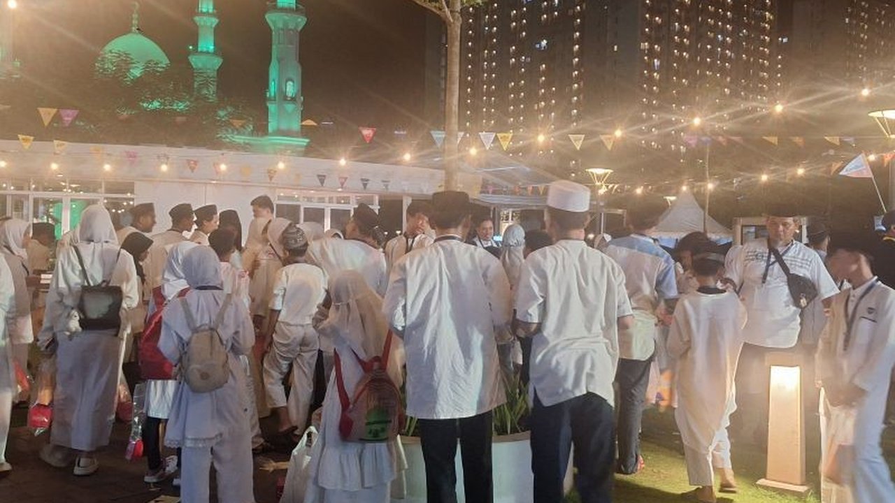 AlamTri Gelar Buka Puasa Bersama 1.000 Anak Yatim di Masjid At-Thohir Depok