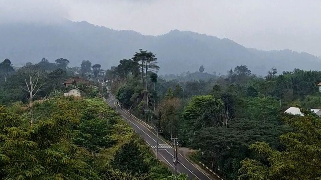 Lampung Targetkan Perbaikan Jalan Rp10 Miliar Lewat CSR Perusahaan Tahun 2025