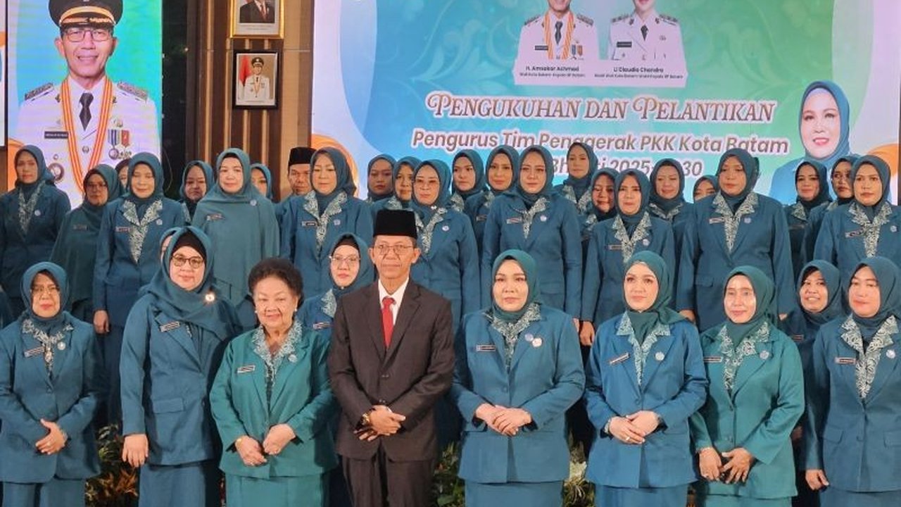 Wali Kota Batam, Amsakar Achmad, mengajak TP PKK Kota Batam periode 2025-2030 untuk berperan aktif dalam menyukseskan program Makan Bergizi Gratis (MBG) dan pengelolaan sampah melalui bank sampah.