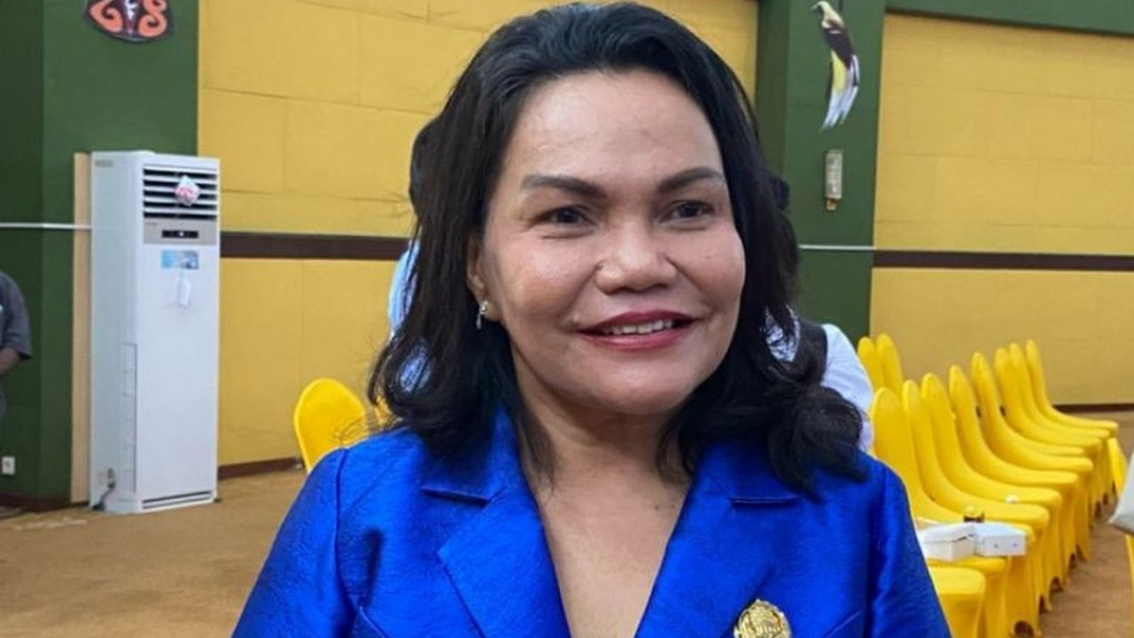 Dinas Pendidikan Mimika meminta sekolah negeri dan swasta memanfaatkan dana BOS dan BOPDA secara optimal demi kepentingan peserta didik, serta mendorong transparansi penggunaan dana tersebut.