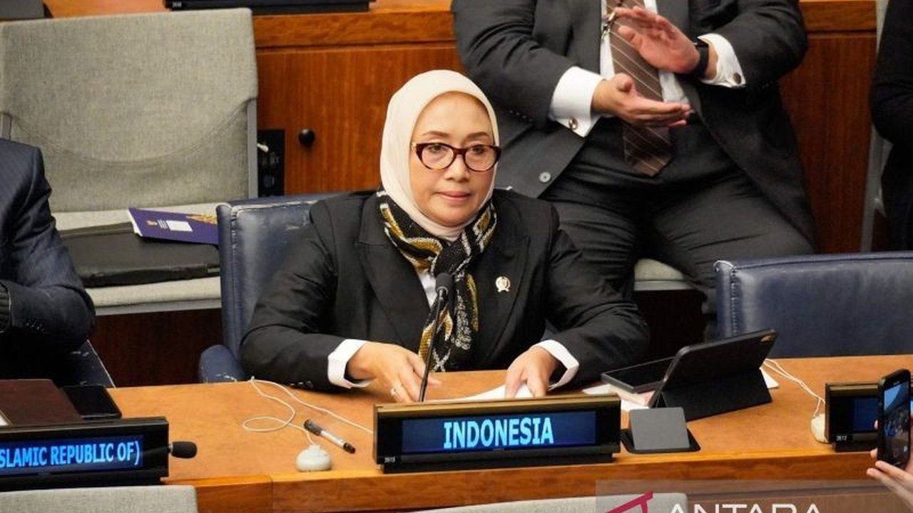 Menteri PPPA Arifah Fauzi tegaskan komitmen Indonesia dalam kesetaraan gender dan pemberdayaan perempuan di CSW Ke-69 New York, ditandai dengan penurunan indeks ketimpangan gender.