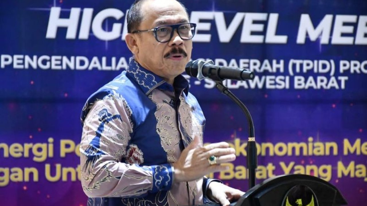 Gubernur Sulawesi Barat, Suhardi Duka, mendukung penindakan hukum terhadap produsen Minyakita yang terbukti melanggar aturan dan merugikan masyarakat dengan menjual produk tidak sesuai takaran.