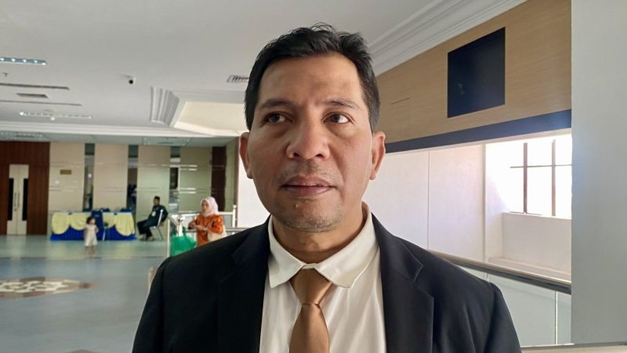 Pemerintah Kota Batam menambah volume bansos lansia menjadi 2.000 penerima dengan nominal Rp300.000 per bulan pada tahun 2025, berkat efisiensi anggaran.