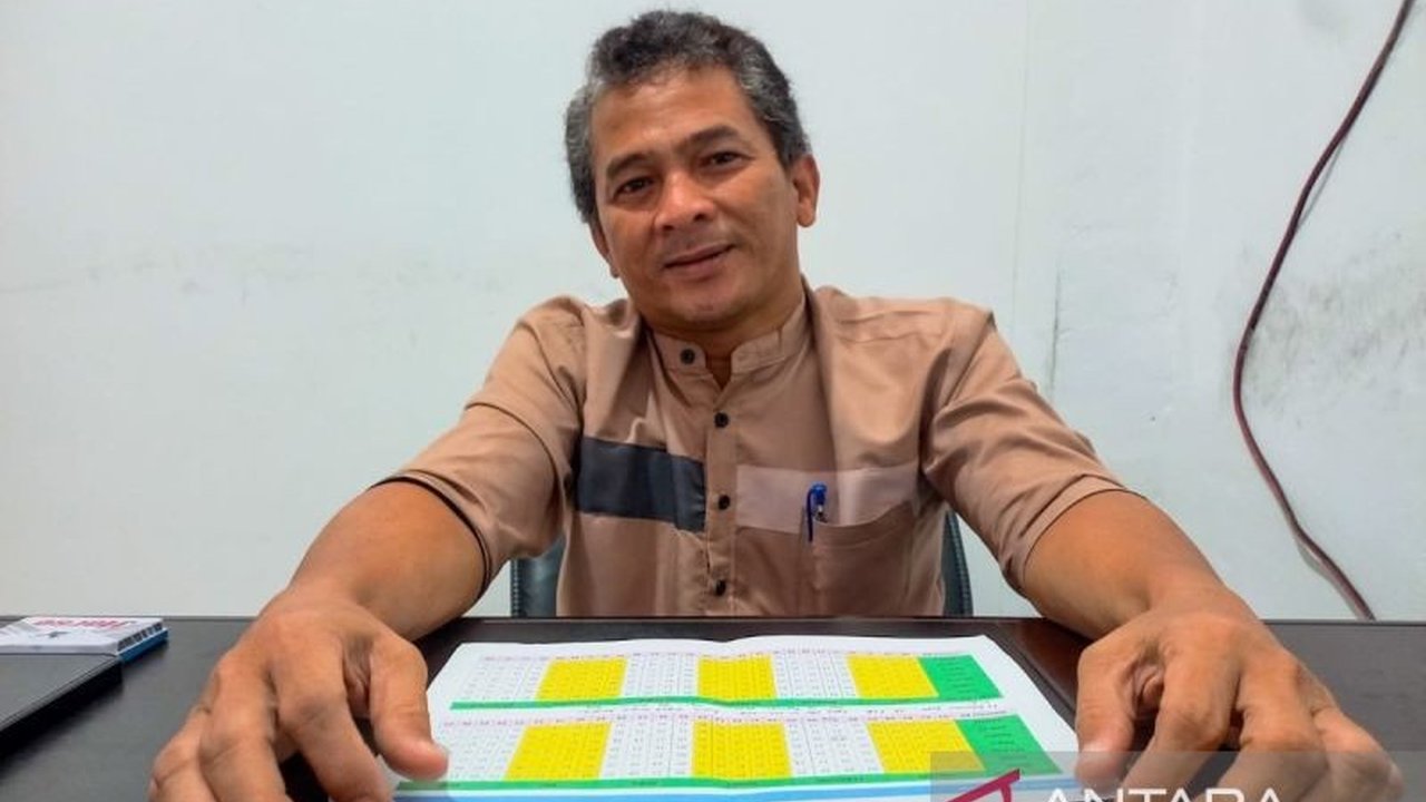 Dinas Kesehatan Natuna menyediakan obat HIV dan alat kontrasepsi gratis melalui Puskesmas, demi menekan laju pertumbuhan virus dan mencegah penularan lebih lanjut pada 30 penderita yang tercatat.