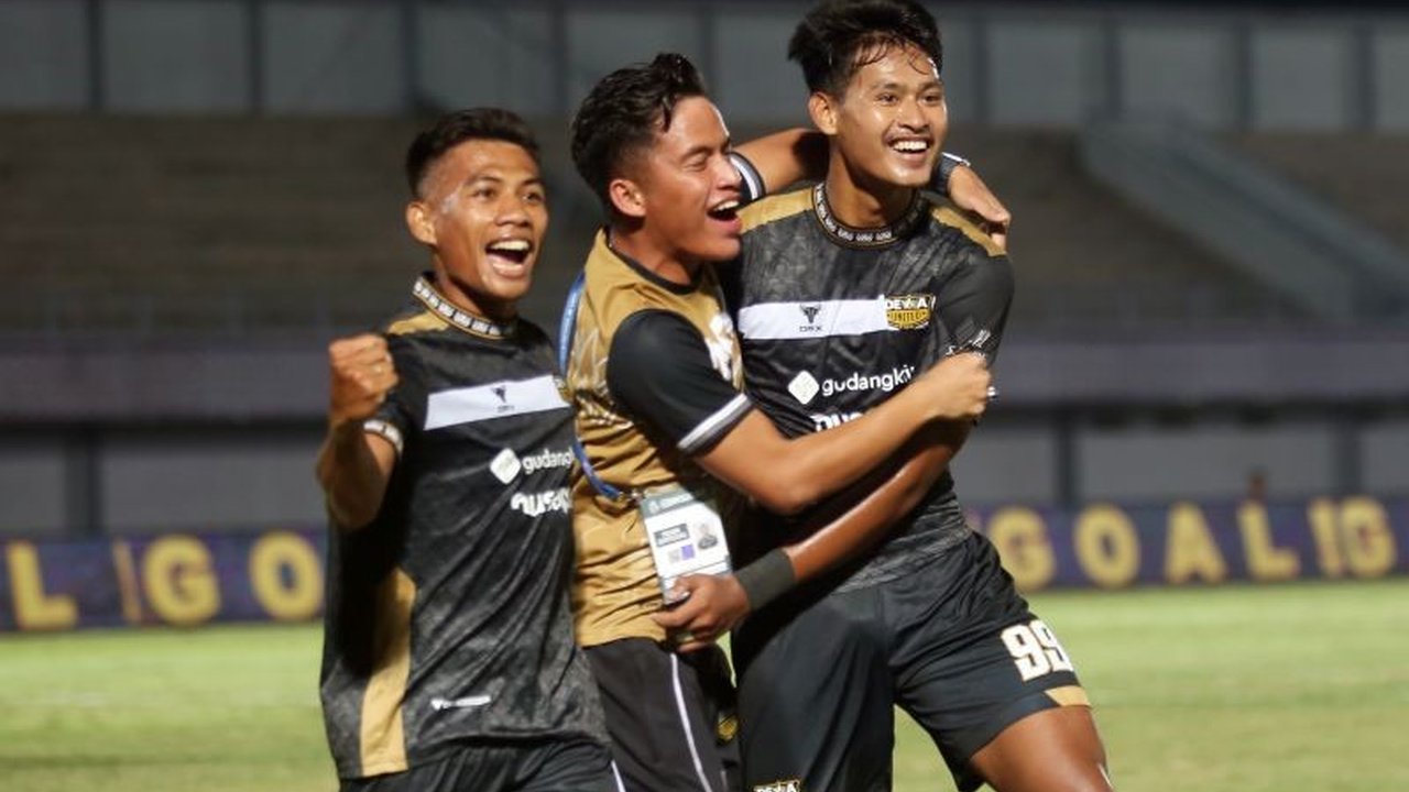Penyerang Dewa United, Septian Bagaskara, optimis menghadapi persaingan di lini depan Timnas Indonesia dan bertekad memberikan yang terbaik untuk membawa Indonesia lolos ke Piala Dunia 2026.