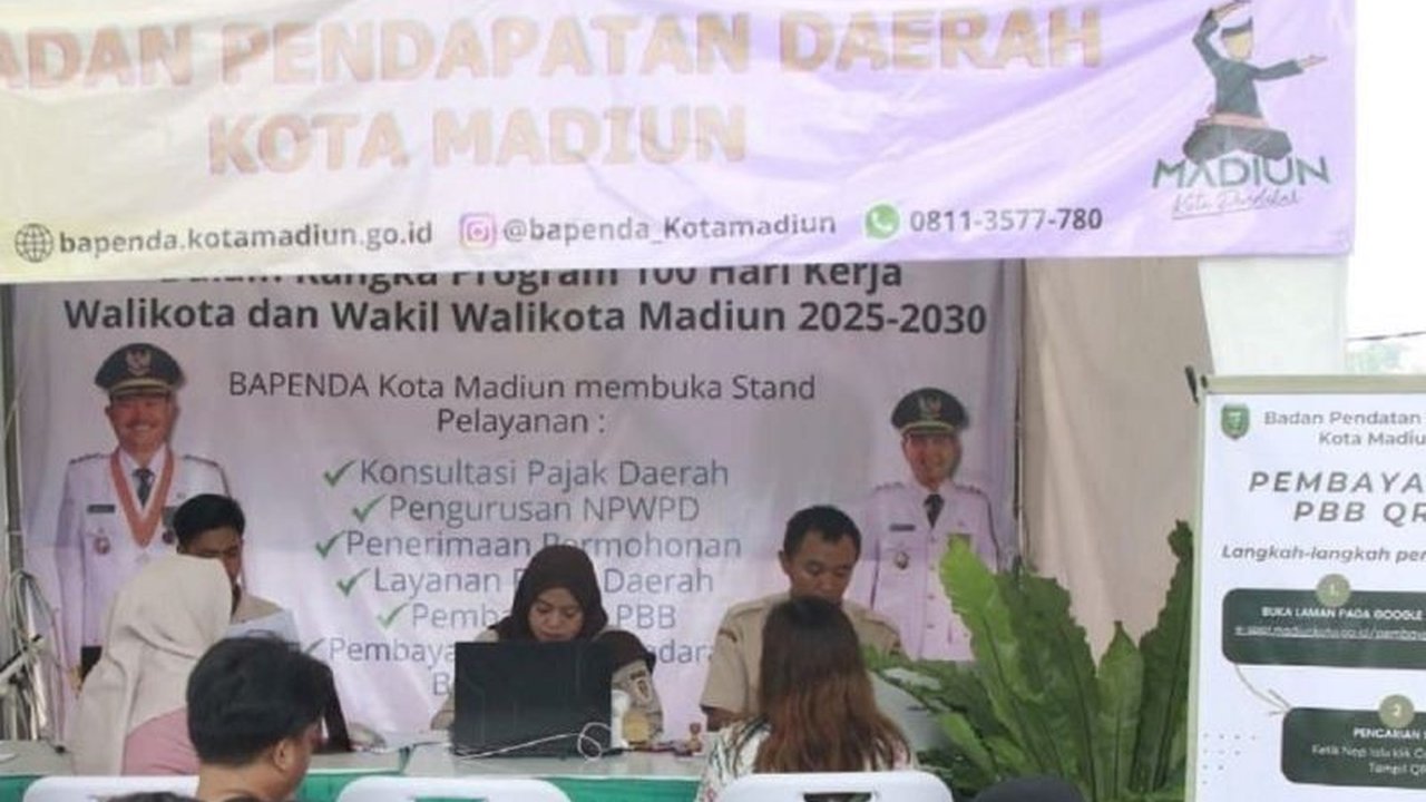 Bapenda Kota Madiun gencar sosialisasikan pembayaran Pajak Bumi dan Bangunan (PBB) secara elektronik melalui aplikasi SIP-PBBKU dan QRIS untuk mendukung program ETPD.