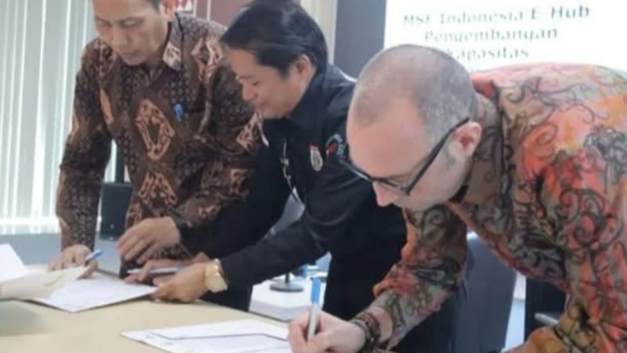 Pemerintah Provinsi Sulawesi Barat (Sulbar) menjalin kerjasama dengan Médecins Sans Frontières (MSF) dan Kementerian Kesehatan untuk meningkatkan kesiapsiagaan dan penanganan bencana di wilayah dengan indeks risiko bencana tertinggi di Indonesia.