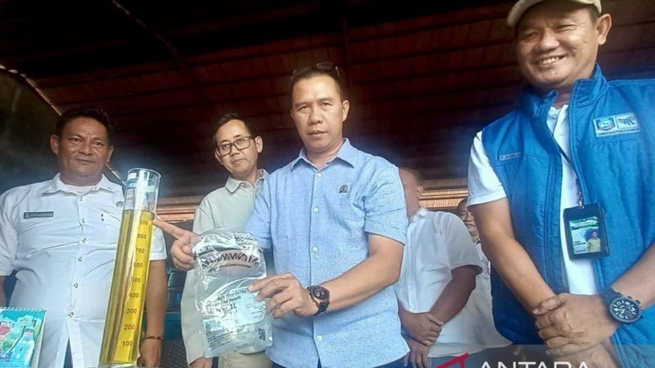 DPRD Babel bersama instansi terkait pastikan isi minyak goreng Minyakita sesuai kemasan, menindaklanjuti isu kecurangan dan menghimbau masyarakat tak perlu khawatir.