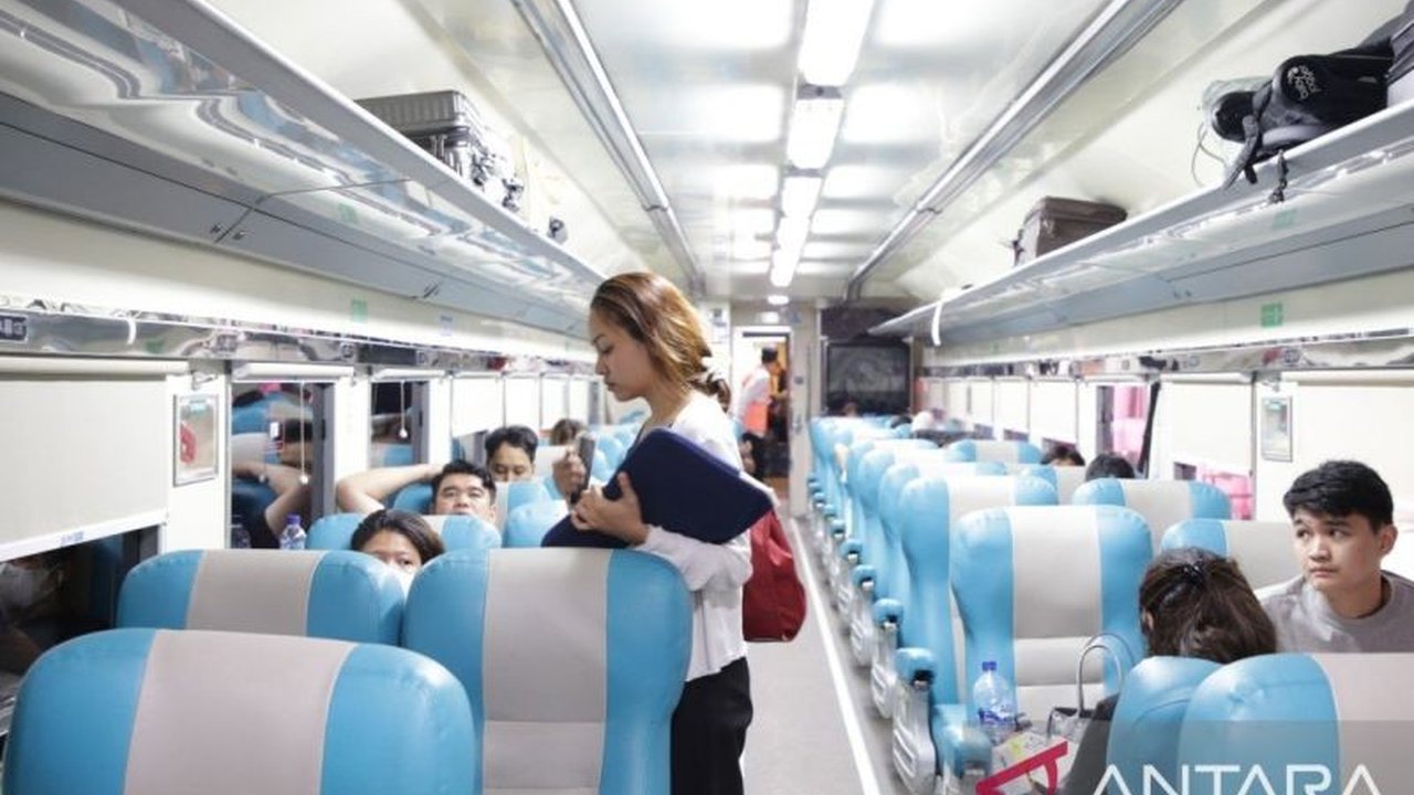 PT KAI Divre I Sumut menawarkan diskon 20 persen untuk tiket Kereta Api Sribilah Utama relasi Medan-Rantau Prapat PP dalam rangka promo Ramadan Festive, berlaku untuk pemesanan pada 18-19 Maret 2025 dengan keberangkatan hingga 11 April 2025.