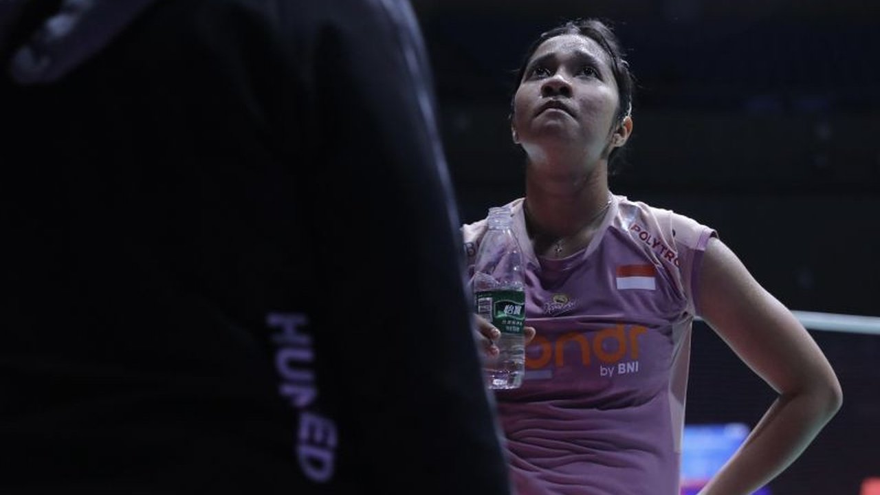 Tunggal putri Indonesia, Ester Nurumi Dwi Wardoyo, gagal melaju ke final Ruichang China Masters 2025 setelah dikalahkan Han Qianxi, sehingga Indonesia tanpa wakil di final.
