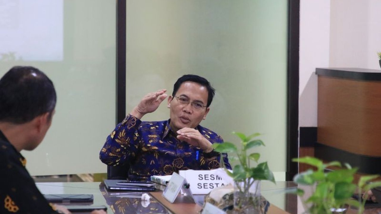 Kemendukbangga menekankan pentingnya peran pemerintah pusat dalam mengoptimalkan bonus demografi Indonesia melalui sinergisitas dengan pemerintah daerah dan program unggulan.