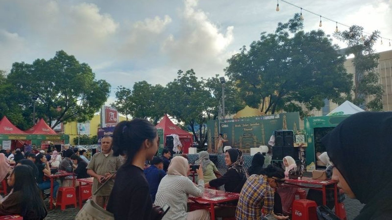 Wisata Kuliner Ramadhan (WKR) di Sulut sukses tingkatkan kualitas dan omzet UMKM, raup hingga ratusan juta rupiah per bulan.