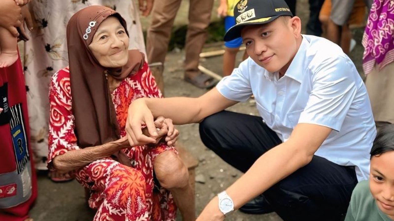 Pemerintah Kabupaten OKU Timur, Sumatera Selatan, fokus memperbaiki 30 rumah warga miskin melalui program RTLH dan sanitasi tahun 2025 dengan dana APBD, CSR, dan Baznas.