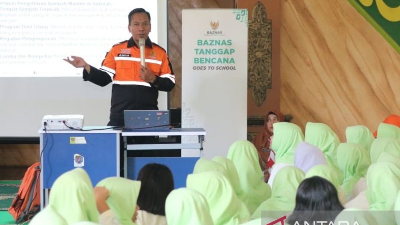 Baznas Edukasi Kesiapsiagaan Bencana di 310 Sekolah Indonesia