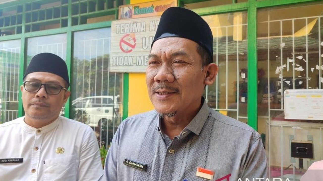 Pemerintah Kota Bengkulu mulai menerapkan muatan lokal (mulok) bahasa daerah di SD dan SMP untuk melestarikan bahasa dan budaya lokal, menargetkan implementasi penuh pada tahun ajaran 2025-2026.