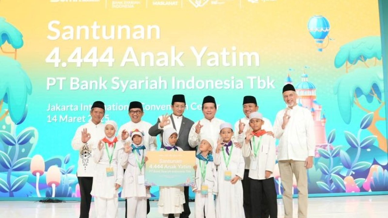 Bank Syariah Indonesia (BSI) dan BSI Maslahat menyalurkan santunan senilai Rp4,5 miliar kepada 4.444 anak yatim dhuafa di Jakarta, sebagai bentuk kepedulian sosial dan syukur atas kinerja perusahaan.