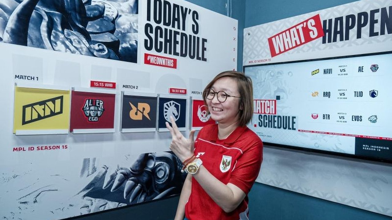 Wakil Menteri Ekonomi Kreatif (Wamenekraf) menyebut industri e-sports telah berkembang pesat dan menciptakan lapangan kerja di berbagai sektor, berkontribusi pada pariwisata dan pertumbuhan ekonomi nasional.