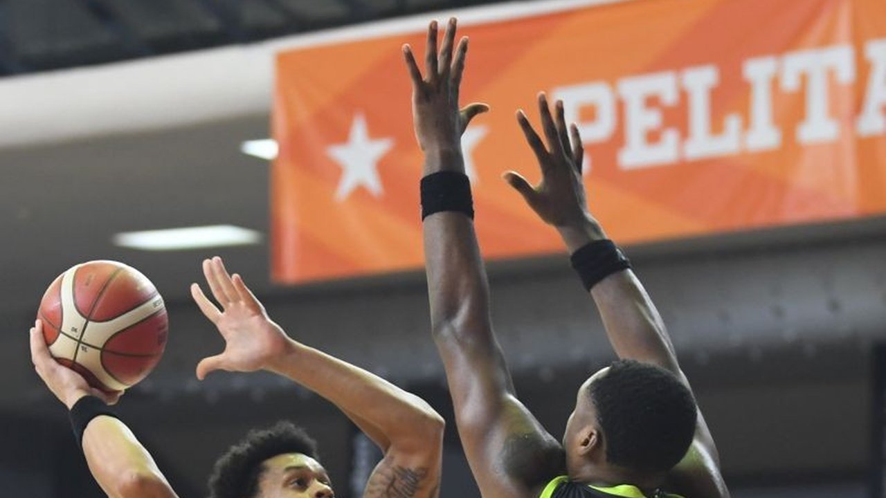 Pekan Kesembilan IBL 2025: Pelita Jaya Hadapi Tantangan Berat, Rajawali Medan Incar Kemenangan Perdana