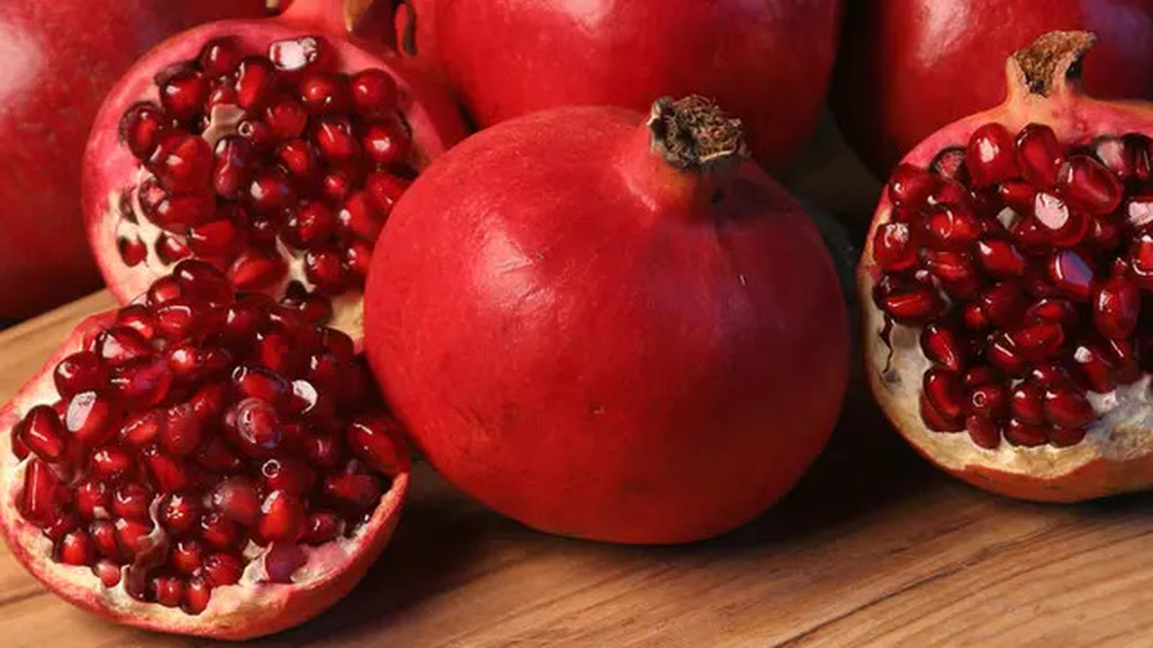 Buah delima (Foto: www.thefruitcompany.com)